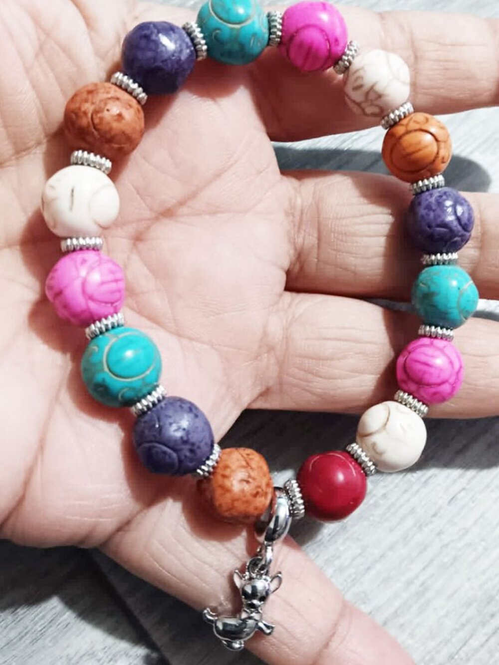 Dyed Turquoise Bead Bracelet